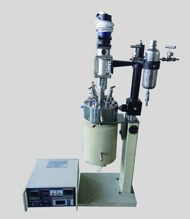 CJK快開反應(yīng)釜（鋯材，帶加料罐）