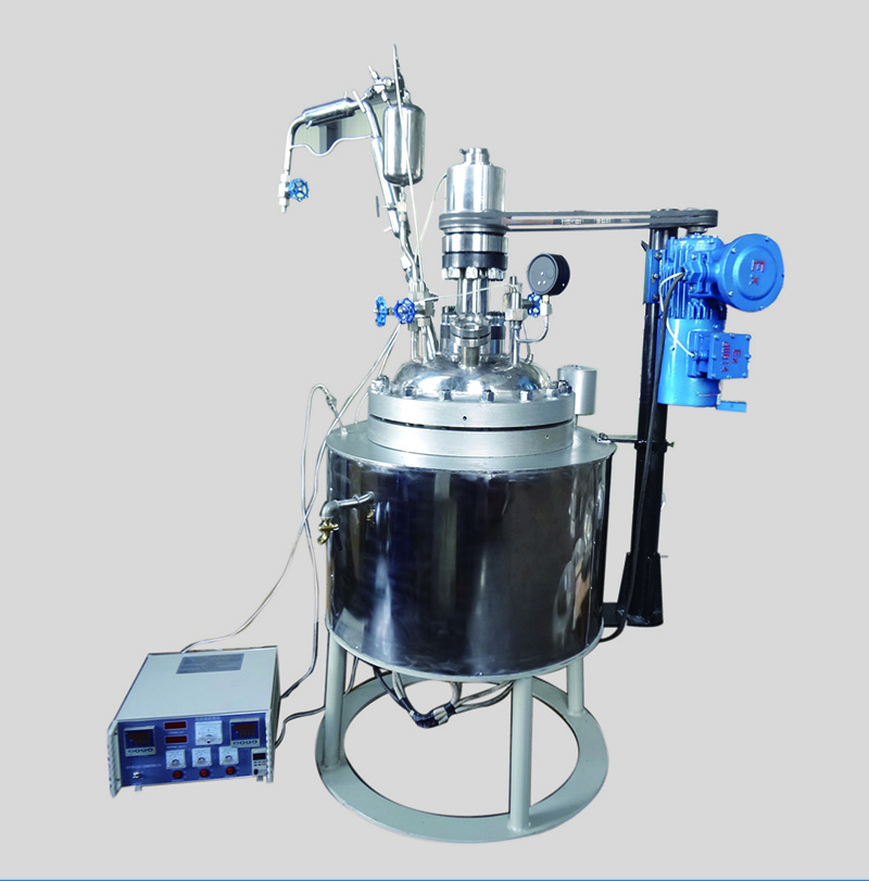 CJF-50L中試反應釜（帶回收、冷凝裝置）